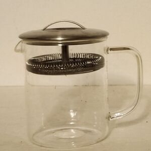 Clear Glass Tea Press with Stainless Steel Lid and Infuser - Rishi